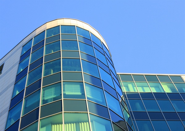 What Challenges Come With Cleaning Multi-Story Commercial Buildings?